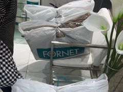 -福奈特洗衣·洗鞋·奢侈品护理(百联中环店)