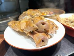 -头上红煨盐鸡乡村食府