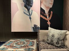 -罗奇堡家具(淮海西路店)