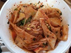 油泼扯面-陕味食族油泼面·小炒盖码面(双榆树店)