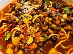 拜格里格大盘鸡-欧提汗·新疆餐厅·清真(银都路店)
