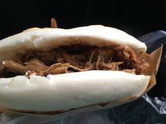 -烤鸭肉夹馍鸭汤店