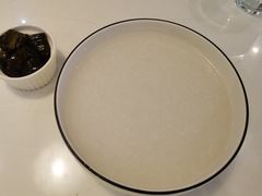 白粥配脆瓜-金湖港式餐厅(建外店)