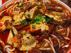 -老闵田螺馆·南昌市井菜·特色小吃(总店)