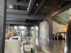 -穹六人间 people 6(岳阳路店)