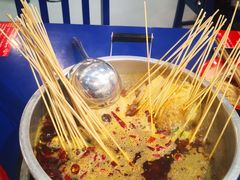 -马路边边麻辣烫联盟路店