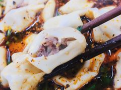 酸汤牛肉水饺-回坊马二饺子馆