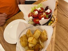 -城市大道红炉披萨烘焙坊