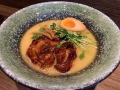 雞白湯拉麵-雷神拉面(财富中心玉米楼店)