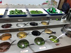 自助调料区-七欣天香辣蟹火锅(常熟珠海路万达广场店)