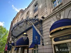 -The Ritz Restaurant