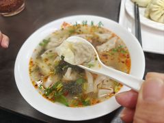 骨汤馄饨-小胖包子王(定安路店)