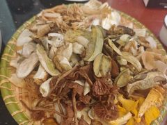 时令野生菌-草墩罗非鱼庄•野生菌•腊排骨(七星街上段店)