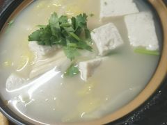 -小胡驴肉火烧 砂锅米线(义和庄店)