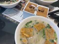 -凯峰鱼汤米线(金利達店)