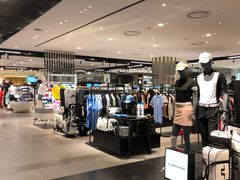 新館高爾夫區-新世界百货(明洞总店)