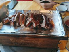 -东方之猪四更烤乳猪(金垦总店)