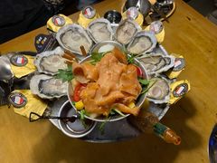 玫瑰粉钻生蚝-囧吉香生蚝牛排馆(湖北路店)