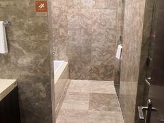 -蓝蔻酒店(深圳东站布吉万象汇店)