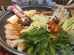 部队火锅-冰川延边料理·炭烤串(原小木屋店)