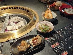 -铭牛烧肉·和牛海鲜自助(高新月牙湖店)