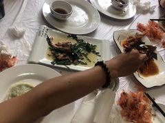 -宾朋海鲜特色美食餐厅·纯手工鲅鱼水饺(兴海路店)