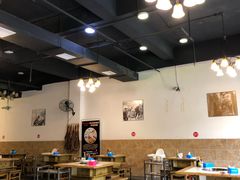 大堂-重庆老火锅王(永陵路分店)