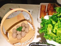 牛筋丸-左庭右院鲜牛肉火锅(浦江欢乐颂店)