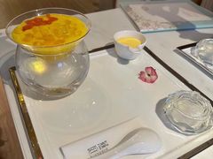 -燕庭·纯燕窝·甜品下午茶(南京西路店)