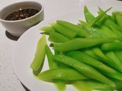 白灼芥兰-煲王粤菜餐厅(中侨中心店)