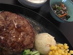 铃木肉饼-铃木食堂(帽儿胡同店)