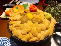 三色海胆饭-魔丼屋(日月光店)
