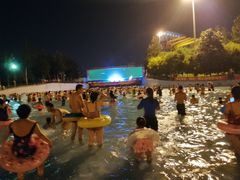 -欢乐水魔方水世界
