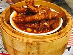 百酱蒸凤爪-阿政粤小馆(中央大街店)