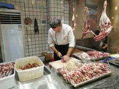 现切羊肉串-西域阿里马新疆菜·清真(桂花路店)