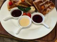 -24H COLOR咖啡厅(惠州金山湖店)