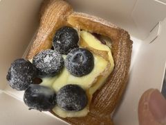 -红宝石·鲜奶小方·海派西点房(控江店)