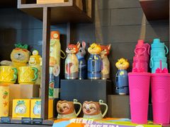 -星巴克(南宁民歌湖店)