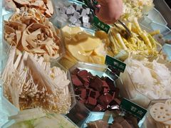 -成都你六姐·牛肉冒菜·麻辣香锅(长泰广场店)