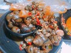 -老闵田螺馆·南昌特色小炒(梦时代店)