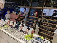 -无界眼镜MaxLess(五角场万达店)