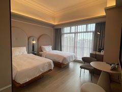 -广州天河体育中心美居酒店