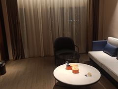 -广州高铁南站亚朵酒店