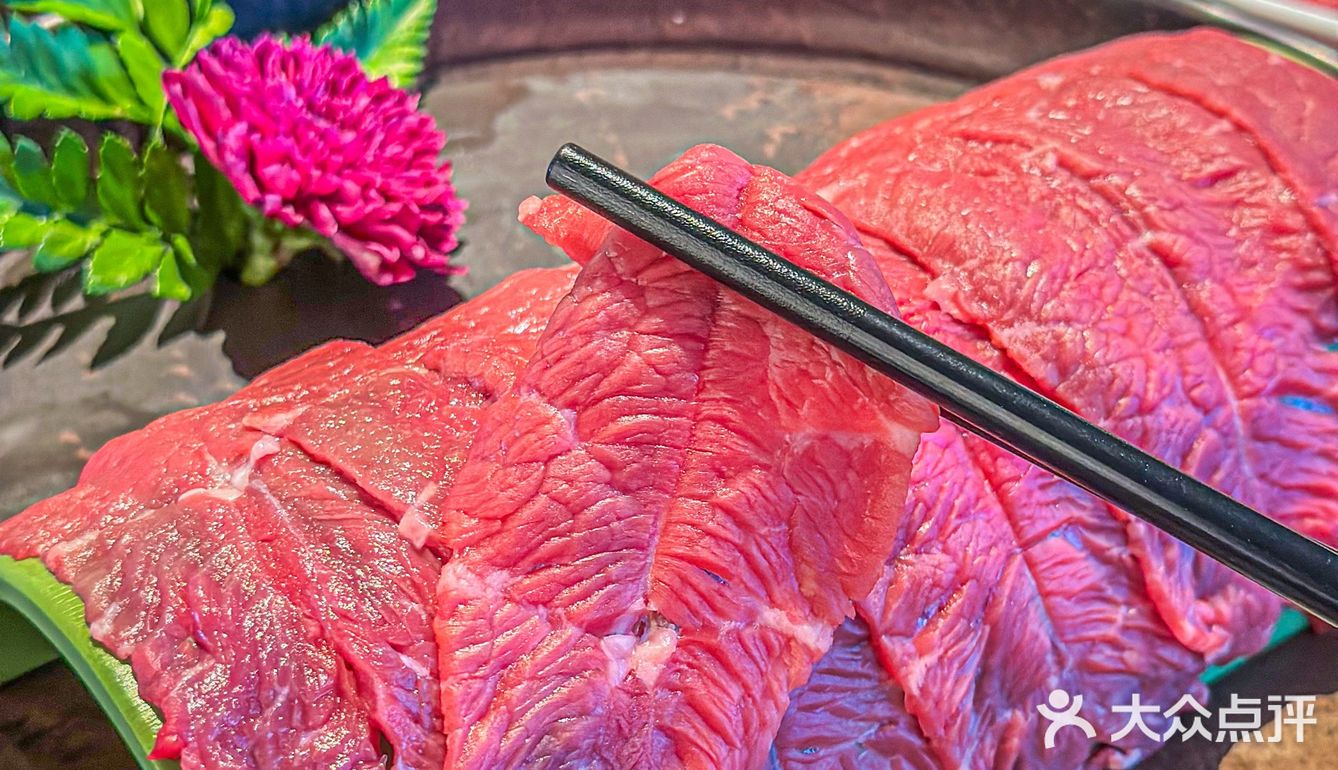 🔥打卡正宗铜锅火锅，肉质品质绝绝子～
