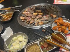 -炽城·烤肉名家(鸿达中央广场店)
