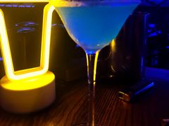 -UP嘻哈酒吧(粉巢店)