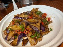 -九道菜有鸡鱼头(石鼓路店)