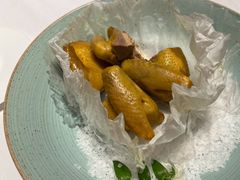 盐焗乳鸽-食廬(浦东嘉里城店)