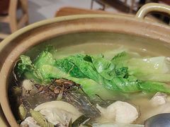 -齐齐衮·廟街生蚝雞煲(荔湾地铁站店)