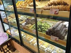 -宏发红西饼屋(天津路店)